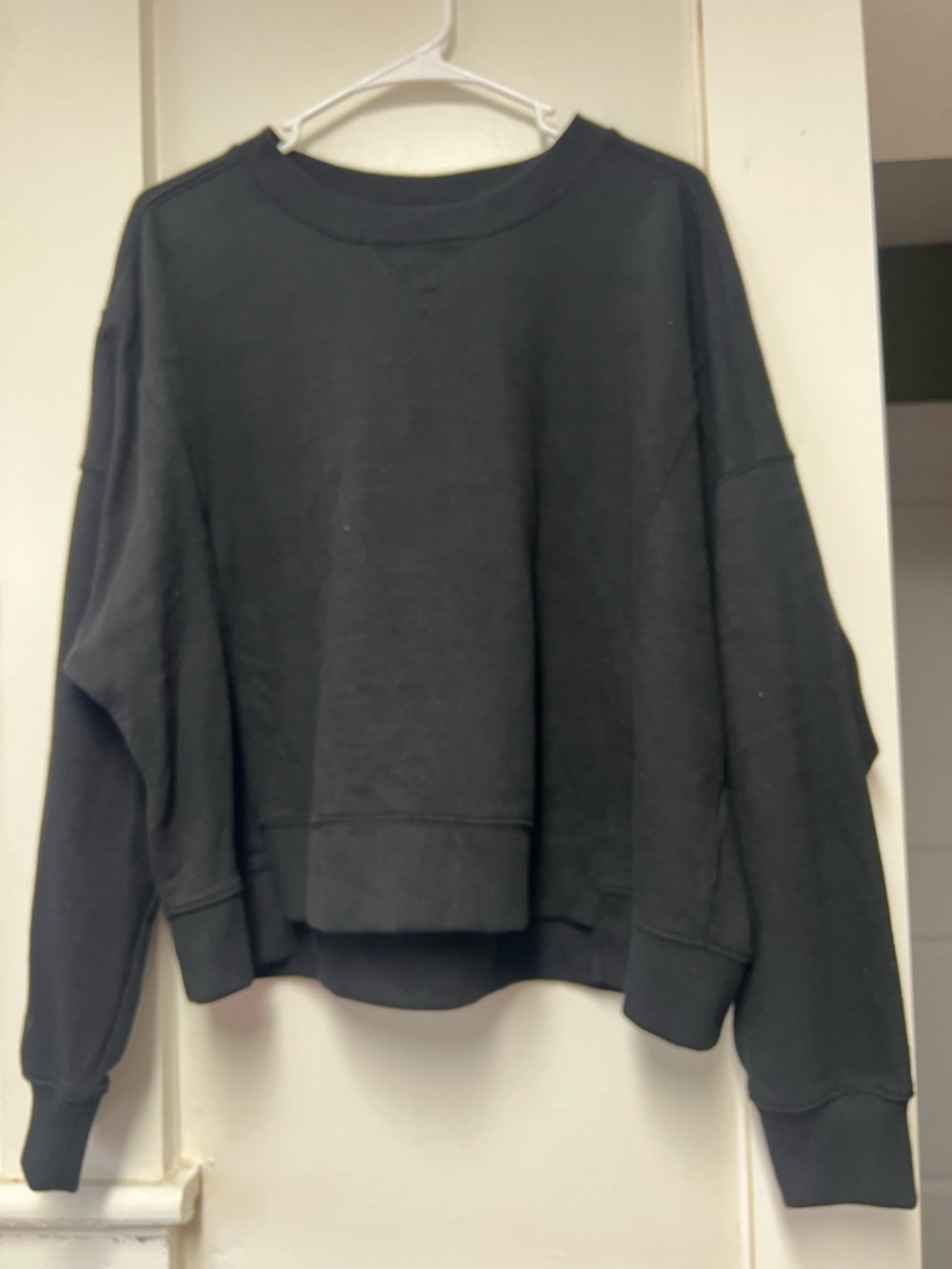 Time and Tru Black Boxy Crewneck Sweatshirt